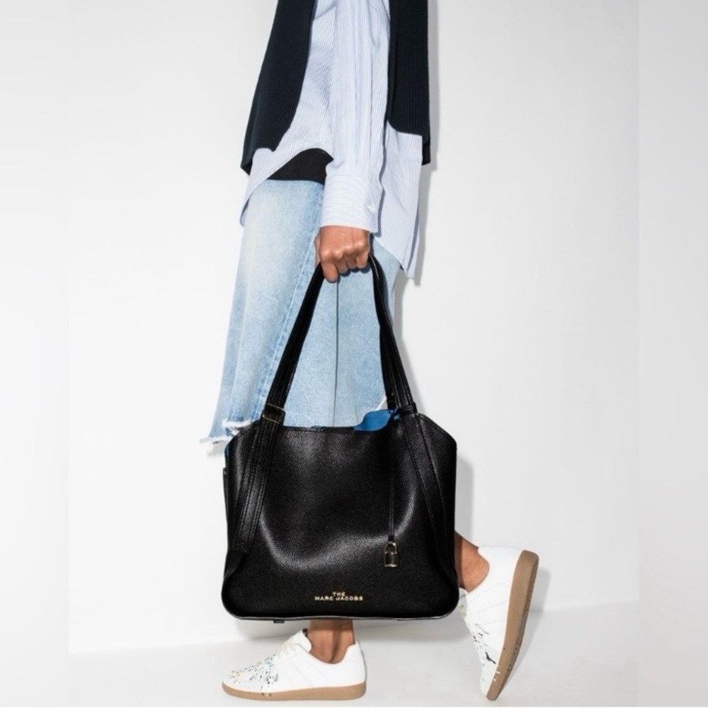 Marc Jacobs Black Genuine Leather Director’s Tote- Nearly New!
